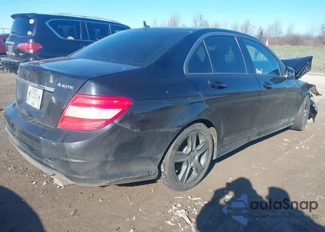 2010 Mercedes-Benz C 300 Sport 4Matic from USA, damaged, VIN WDDGF8BB3AR118993